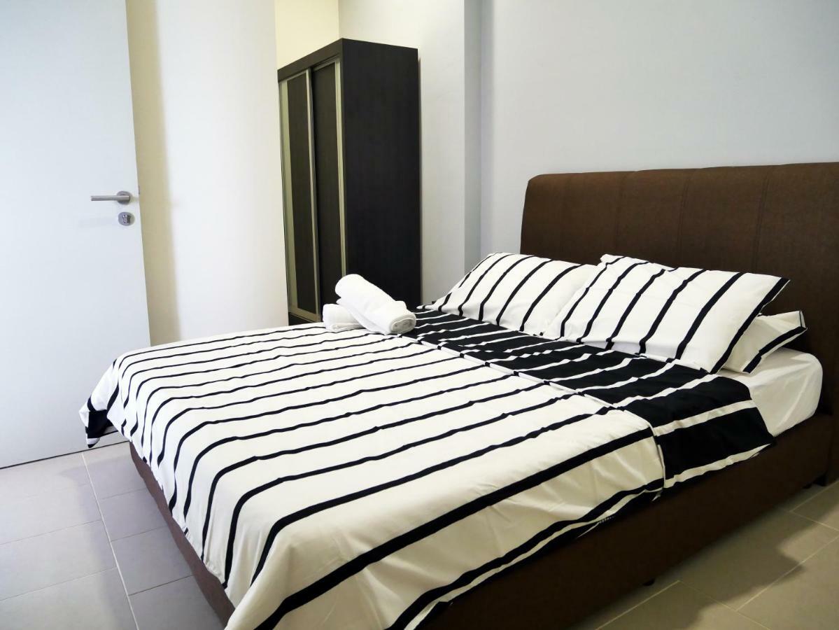 Tamarind Suites By Elite Stay Cyberjaya Buitenkant foto